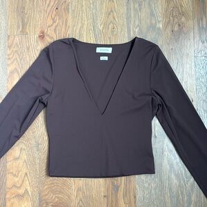 aritzia contour long sleeve